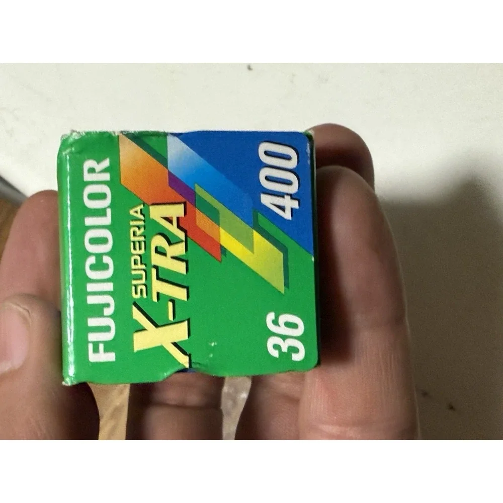 2 Fujifilm Superia X-TRA 400 35mm Color Print Film 36exp, Expire 2011 New Seale